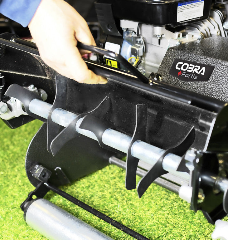 Cobra Fortis 25B (25" B&S Powered Cylinder Mower)