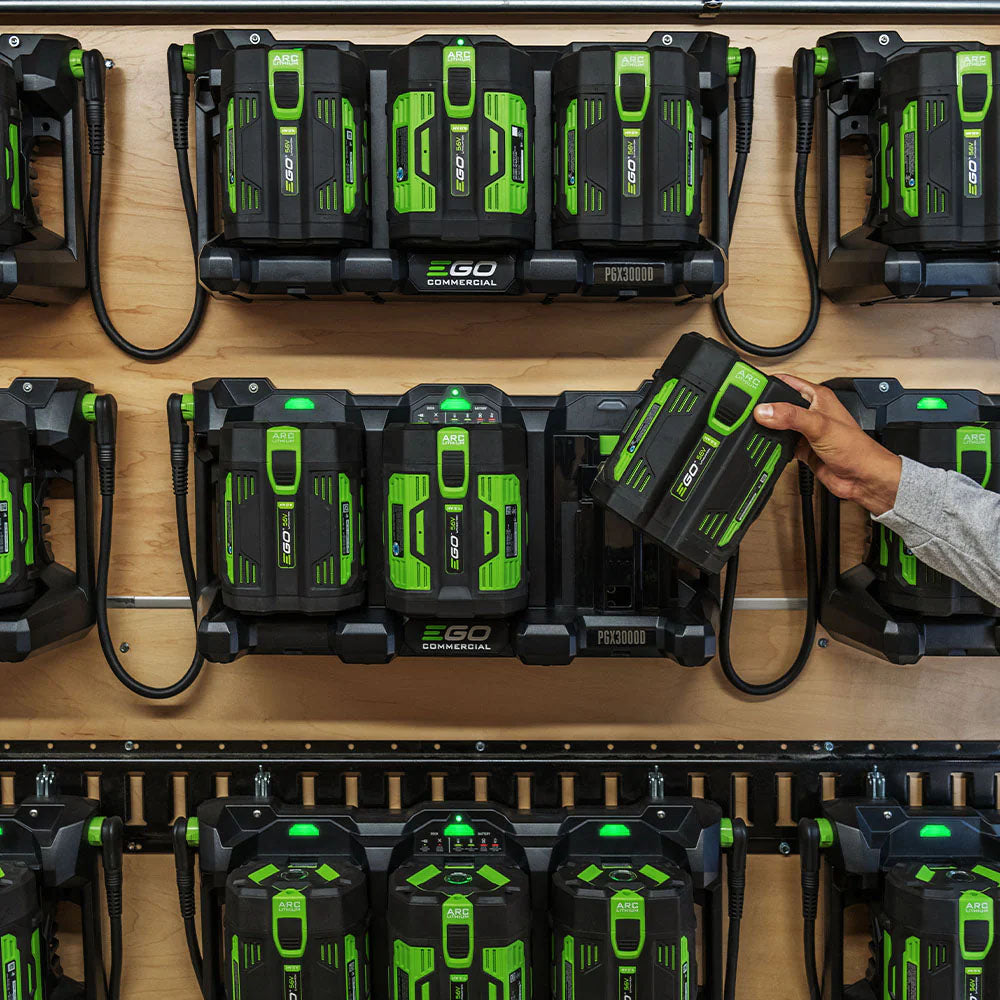 EGO PGX3000D 3-Port Dock - Designed to connect to the EGO Pro X 1600W Power Hub. Charges up to 3 EGO 56V ARC Lithium™ Batteries.